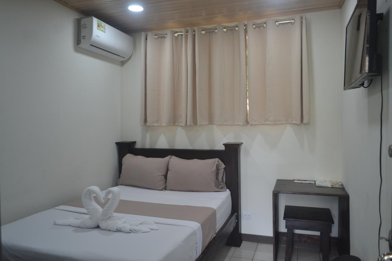 Hotel Don Fito Golfito Exterior foto